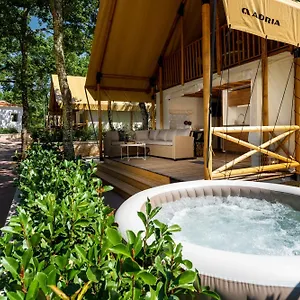 Banki Green Istrian Village - & Glamping Tents Kamp